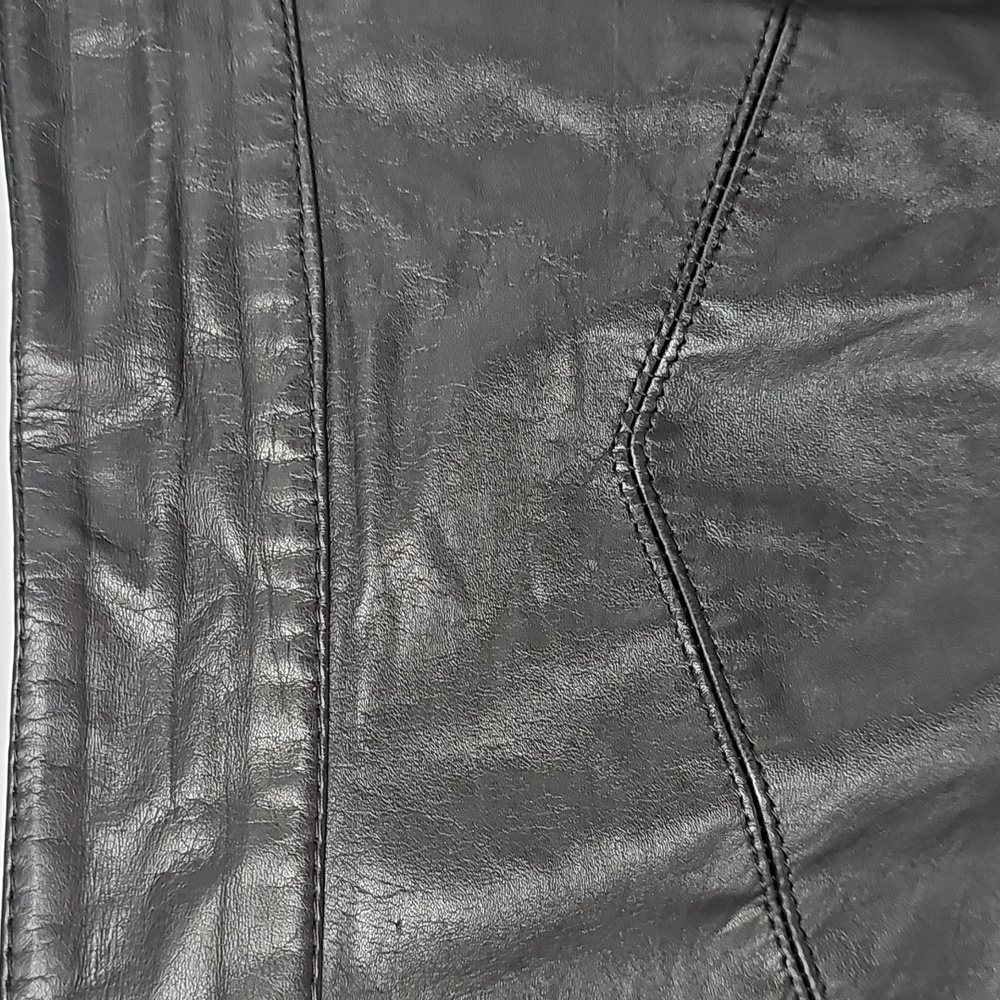 VTG Toffs Genuine Leather Black Midi Skirt w Deep Front Pockets & Back Slit Goth - Picture 4 of 9